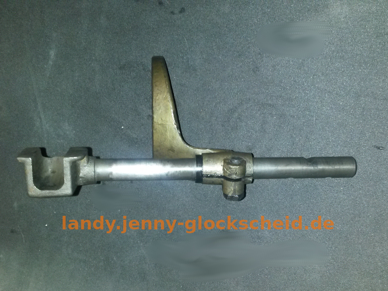 90213636-2.jpg; 6237